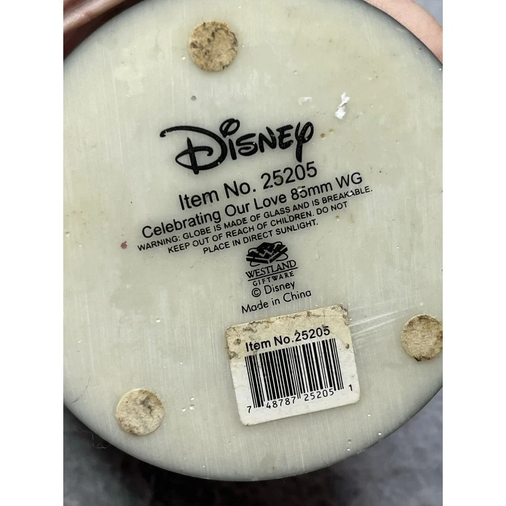 DISNEY NIGHTMARE BEFORE CHRISTMAS SNOWGLOBE BY WESTLAND 25205 JACK SKELLINGTON‎